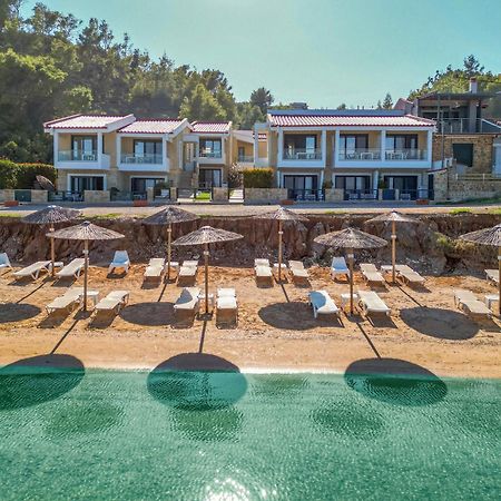 Elpiniki Luxury Apartments Nea Poteidaia Buitenkant foto
