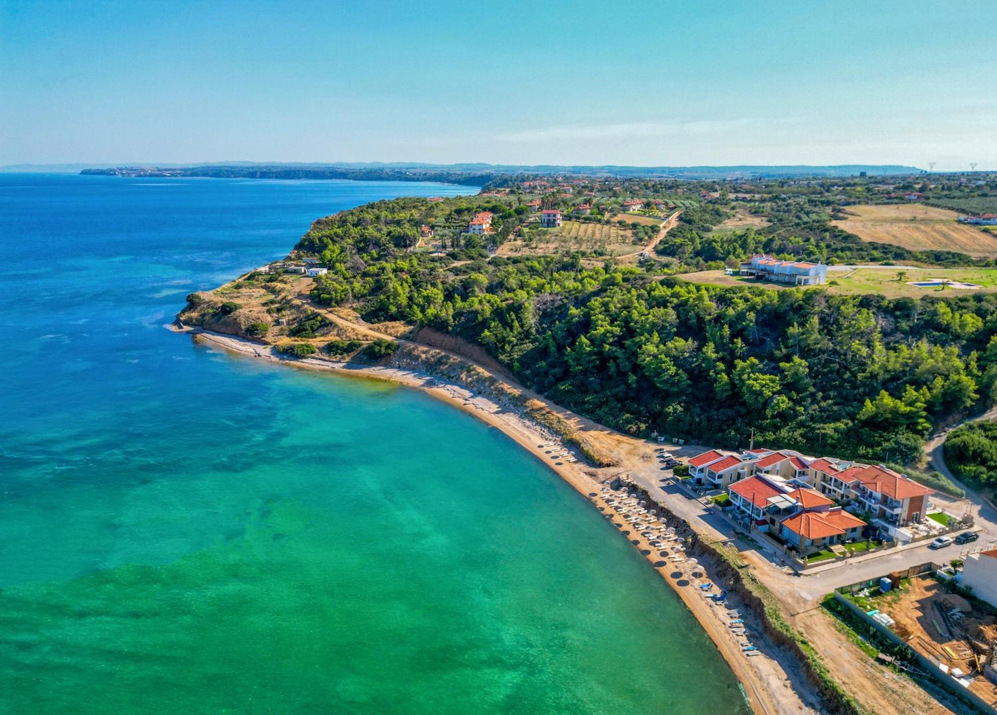 Elpiniki Luxury Apartments Nea Poteidaia Buitenkant foto